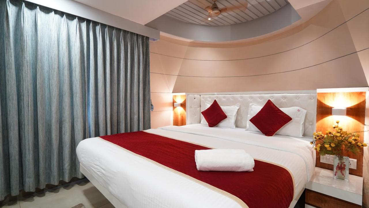 Hotel Jk Regency, Mumbai International Екстериор снимка