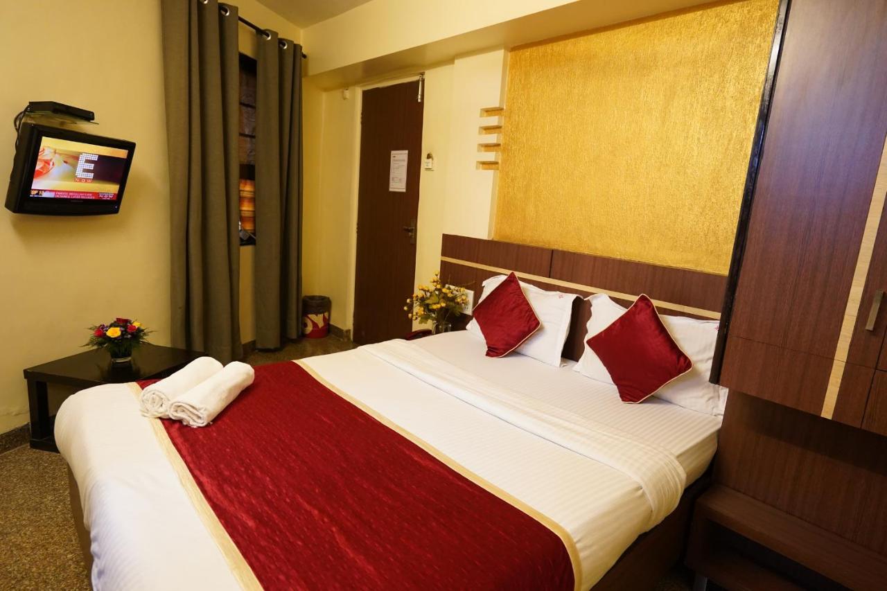 Hotel Jk Regency, Mumbai International Екстериор снимка